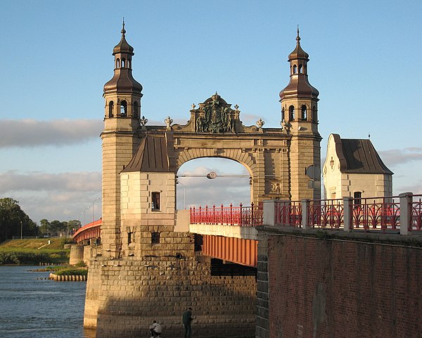 Queen Louise bridge