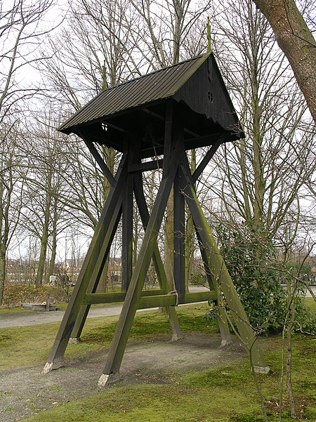 Twijzelerheide Klokkenstoel 1157.JPG