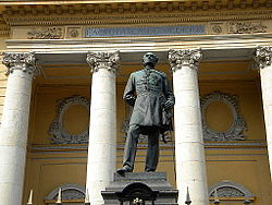 The Palace of the Faculty of Medicine in Bucharest Universitatea de Medicina si Farmacie, Bd. Eroii Sanitari nr. 8, sect. 5, Bucuresti si Statuia lui Carol Davila B-III-m-B-19981; (2).JPG