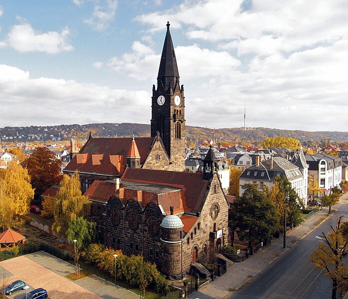 File:Versöhnungskirche dresden - d.jpg