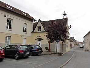Veslud (Aisne) mairie.JPG