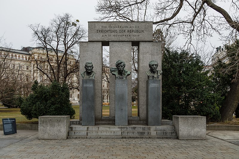 File:Vienna Austria Monument-of-the-Republik-01.jpg