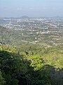 Vista da cidade de Phuket da colina Khao Rang