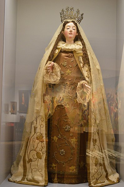 File:Virgen del Carmen con Escudo de Chile-2.jpg