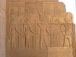 stěna reliéf Kom Ombo15.JPG