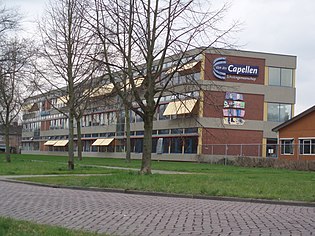 The Van der Capellen Scholengemeenschap in Zwolle. Zwolle Van-der Capellen.JPG