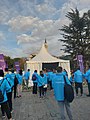 Maraton Gönüllüleri ve kit dağıtım alanı