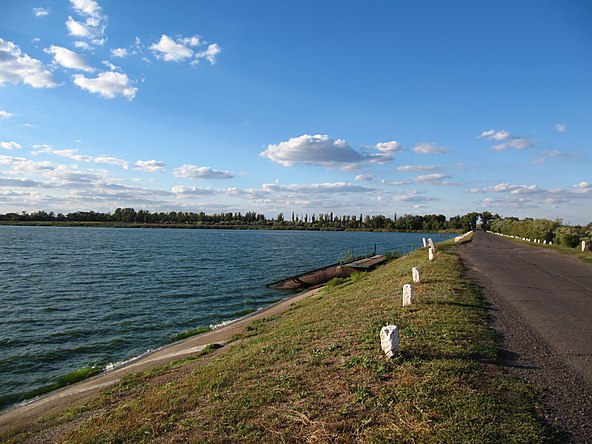 Макаровское водохранилище. Днепропетровское водохранилище. Криворожское водохранилище. Николаевского водохранилища в Днепропетровской области. Сокольское водохранилище на Украине.