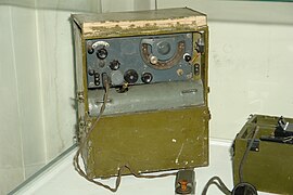 Radiostantsiia A-7.jpg