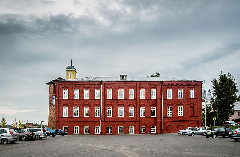 62. Общественное здание на Студенческой улице, Смоленск