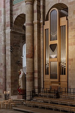 Pipe organ in the royal choir of Speyer Cathedral