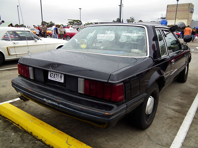 File:1982 Ford Mustang coupe (8453082278).jpg