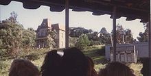 The house used in Alfred Hitchcock's film Psycho (1960), as seen from the tram. 1990 Psycho house from tram - cropped.jpg