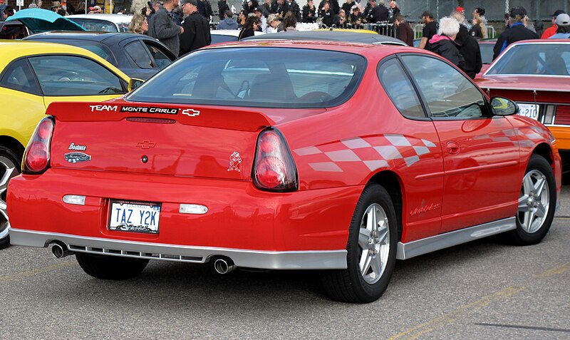 File:2000 Chevrolet Monte Carlo SS Indy Pace Car in Torch Red, Rear Right, 06-17-2022.jpg