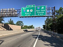 View west along I-78 (New Jersey Turnpike Newark Bay Extension) in Bayonne