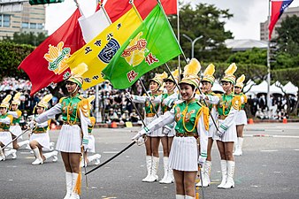 北一女中樂儀旗隊帶來「婆娑之洋，美麗之島」節目。