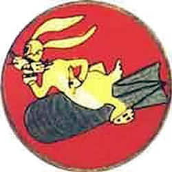 495th Bombardment Squadron - Emblem.png