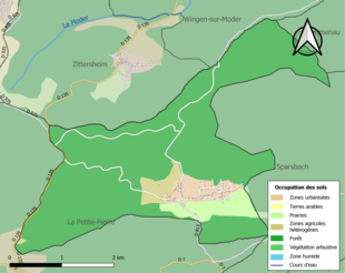 Barevná mapa znázorňující využití půdy.