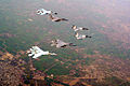 Un par de Su-30K, Mirage 2000 y USAF F-15 durante Cope India 2004.JPG