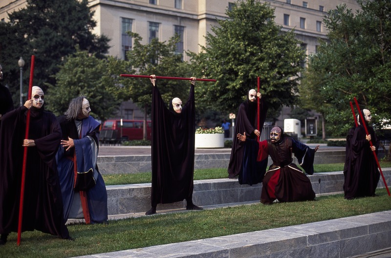 File:Actors perform on Pennsylvania Avenue, Washington, D.C LCCN2011632645.tif