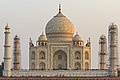 Il Taj Mahal ad Agra, probabilmente il più grande esempio di architettura islamica in India.