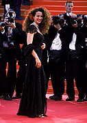 Andie MacDowell at Cannes, 2001