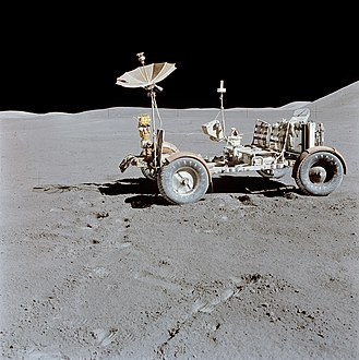 Le rover lunaire parqué sur son emplacement final après la troisième sortie extravéhiculaire