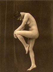 Art Deco Nude Gravure 34.jpg