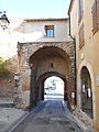 Interior del Portal i torre de Narbona