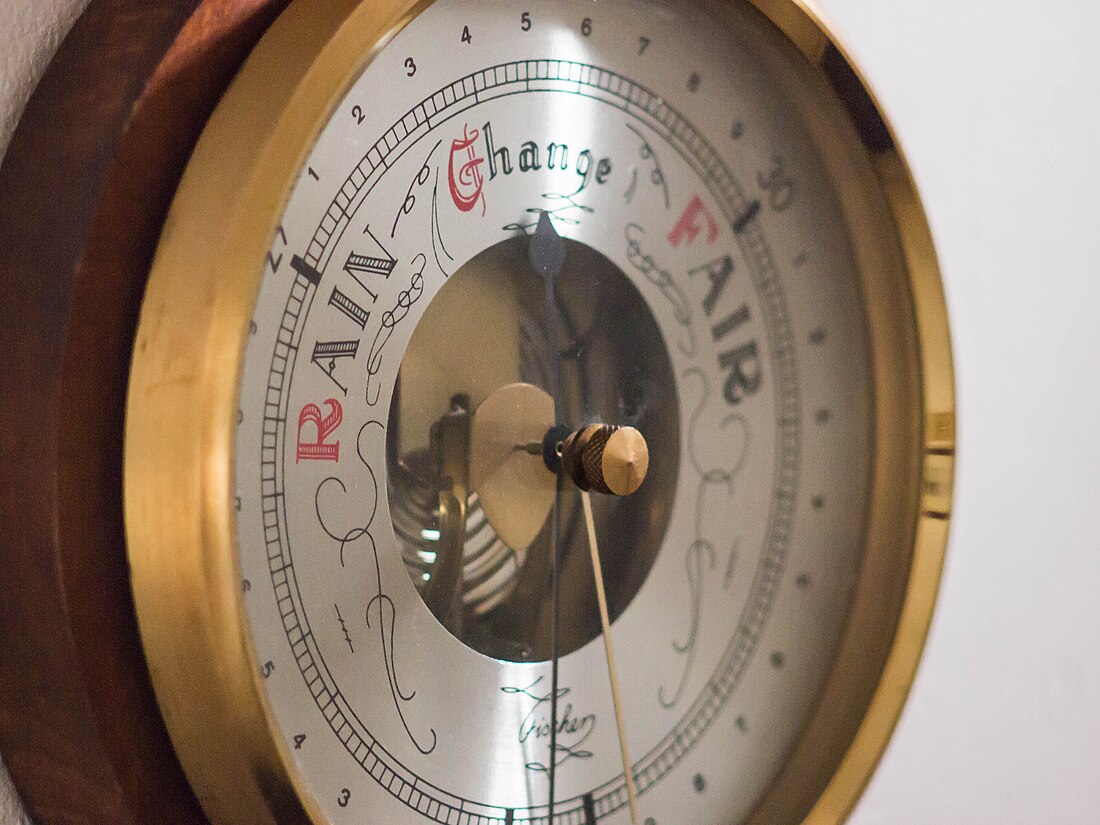 File:Barometer (6824817752).jpg