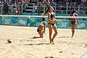 Deutsch: Beachvolleyball bei den Olympischen Jugendspielen 2018; Tag 11, 17. Oktober 2018; Jungen, Spiel um Platz 3 – USA (Devon Newberry/Lindsey Sparks)-Norwegen (Emilie Olimstad/Frida Berntsen) 1:2 (21–1/13–21/9–15) English: Beach volleyball at the 2018 Summer Youth Olympics at 17 October 2018 – Bronze Medal Match – USA (Devon Newberry/Lindsey Sparks)-Norway (Emilie Olimstad/Frida Berntsen) 1:2 (21–1/13–21/9–15)