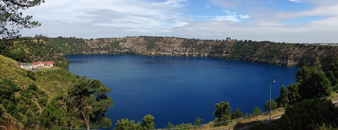 Blue Lake / Warwar