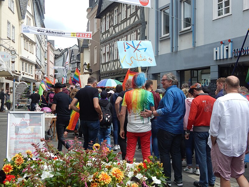 File:CSD Mittelhessen Wetzlar 2018 42.jpg