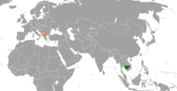 A térkép Kambodzsa és Koszovó helyét jelzi