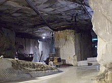 Extraction work in a marble quarry in Carrara, Italy Carrara 12.JPG