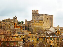 Замок Наццано.
