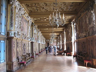 Panelling and ceiling in the Gallerie Francois Ier at Fontainebleau by Scibec da Carpi Chateau de Fontainebleau 2011 (262).JPG