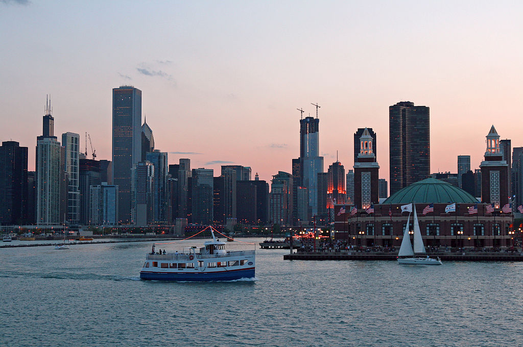 File:Chicago (2550958185).jpg - Wikimedia Commons