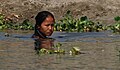 Chitwan-Menschen-04-Wassernixe-2013-gje.jpg