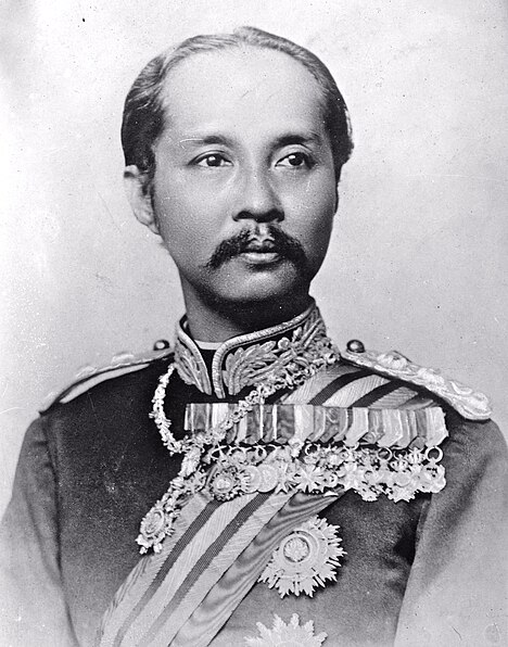 King Chulalongkorn (Rama V) found the Grand Palace too overcrowded and unhealthy, as a result he began construction on a new palace, which eventually 