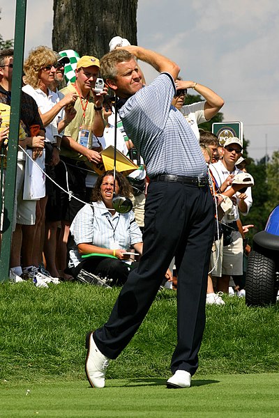 Practising before the 2004 Ryder Cup