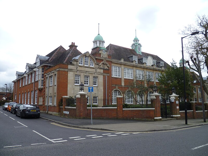 File:Corrib Court, Palmers Green, former Southgate County School 05.JPG