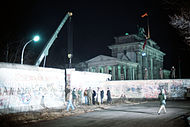 פירוק החומה, דצמבר 1989
