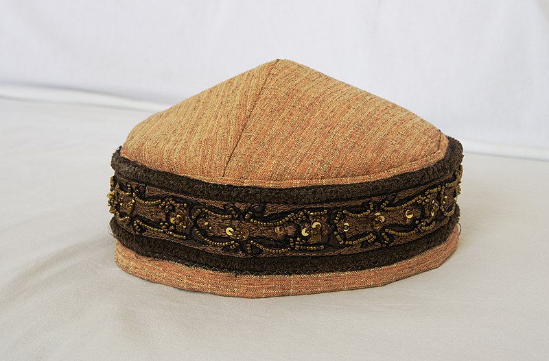 File:Crimean Tatar hat - Tubeteika.jpg