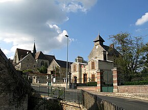 Dampleux église et mairie 1.jpg