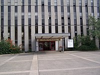 An alternative view of the town hall in 2006, the entrance is now to the right of this.