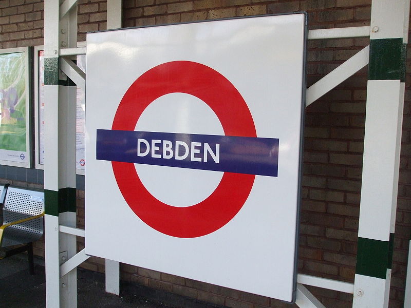 File:Debden stn roundel.JPG