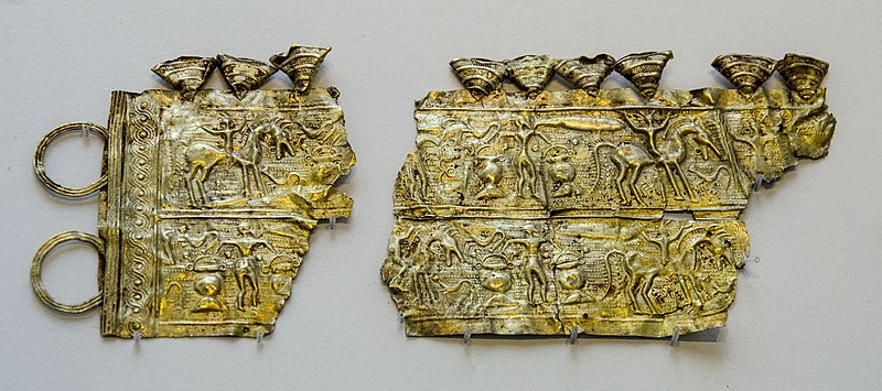 File:Diadema de Moñes (40731362641).jpg