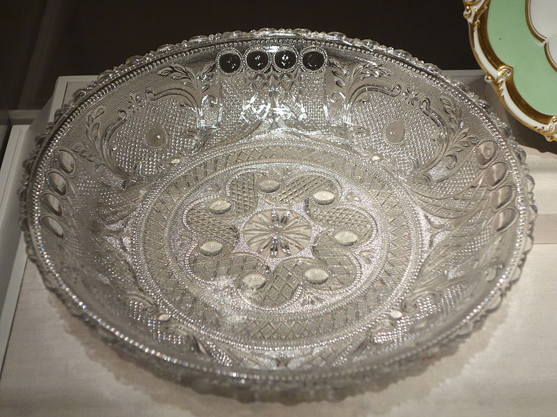 File:Dish, probably by the Boston and Sandwich Glass Company, Sandwich, Massachusetts, 1830-1850, pressed lead glass - Winterthur Museum - DSC01420.JPG