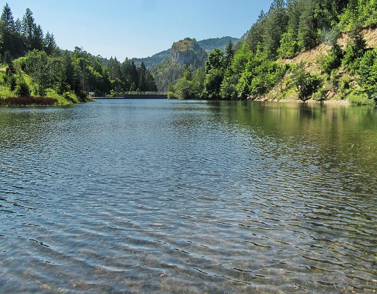 File:Djurici, Zaovine, Serbia - panoramio (3).jpg